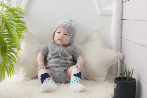 定边11个月宝宝 定边11个月宝宝